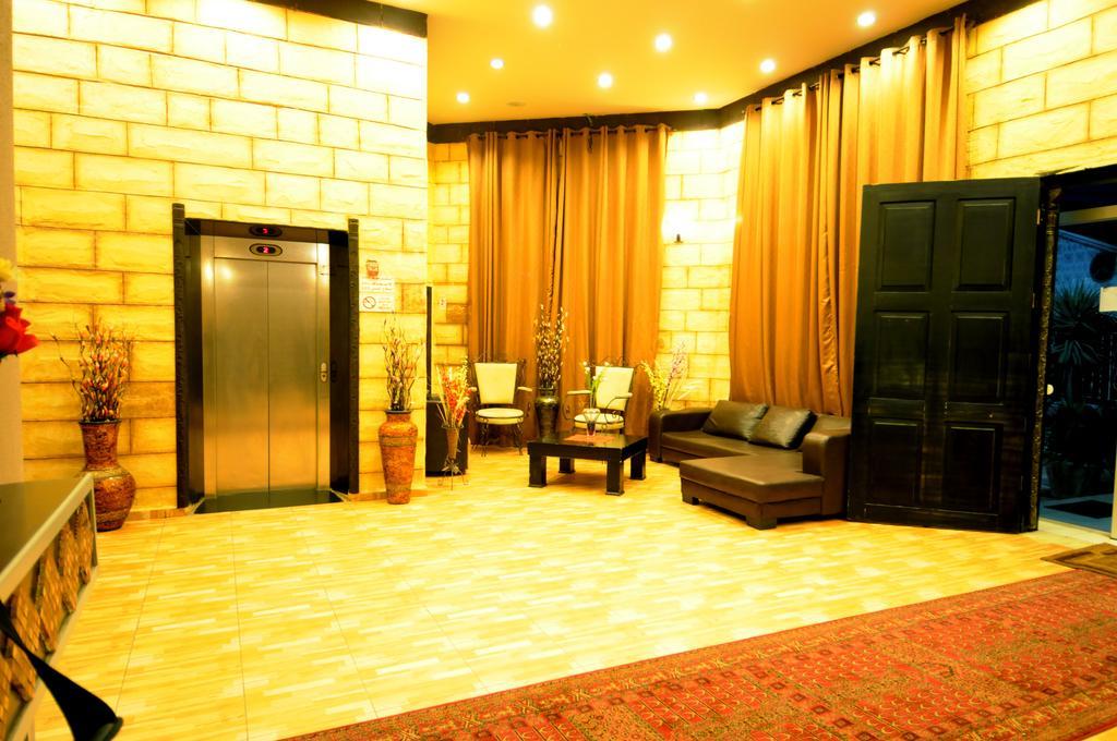Casablanca Hotel Ramallah Exterior foto